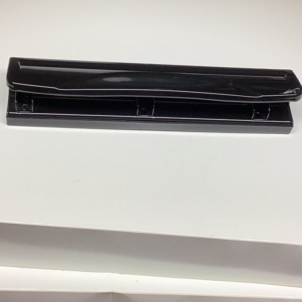 Metal 3 hole punch